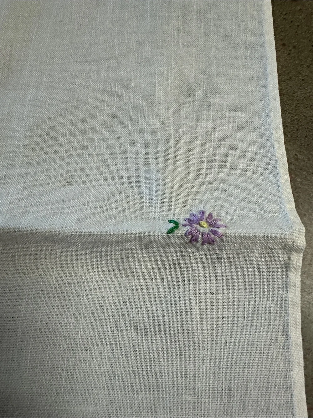 Vintage Hand Embroidered Southern Belle Table Runner 42”